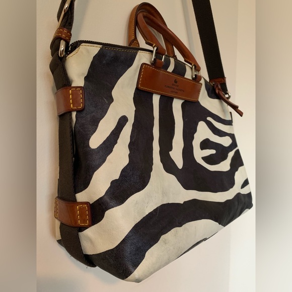 Dooney & Bourke zebra pattern Genuine Leather and crossbody/shoulder Handmade. - Picture 7 of 16
